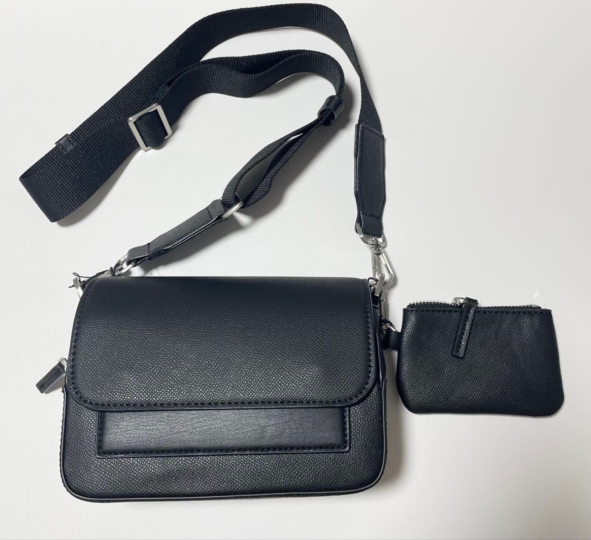 ZARA ザラ テクスチャードクロスボディバッグ｜Yahoo!フリマ（旧PayPay