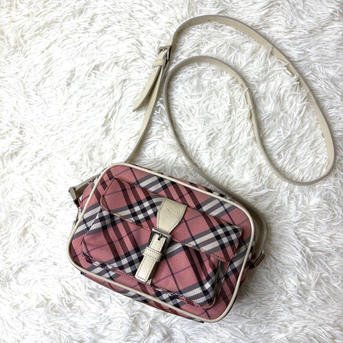 BURBERRY BLUE LABEL バーバリーブルーレーベル ノバチェック ナイロン