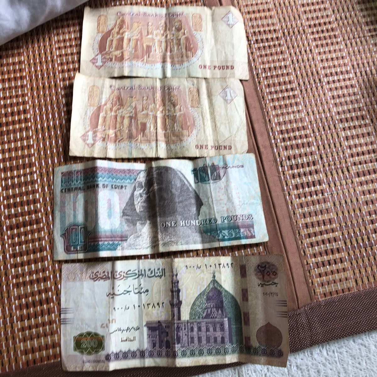 エジプト ポンド 旧紙幣 EGYPT EGP ピラミッド スフィンクス ファラオ