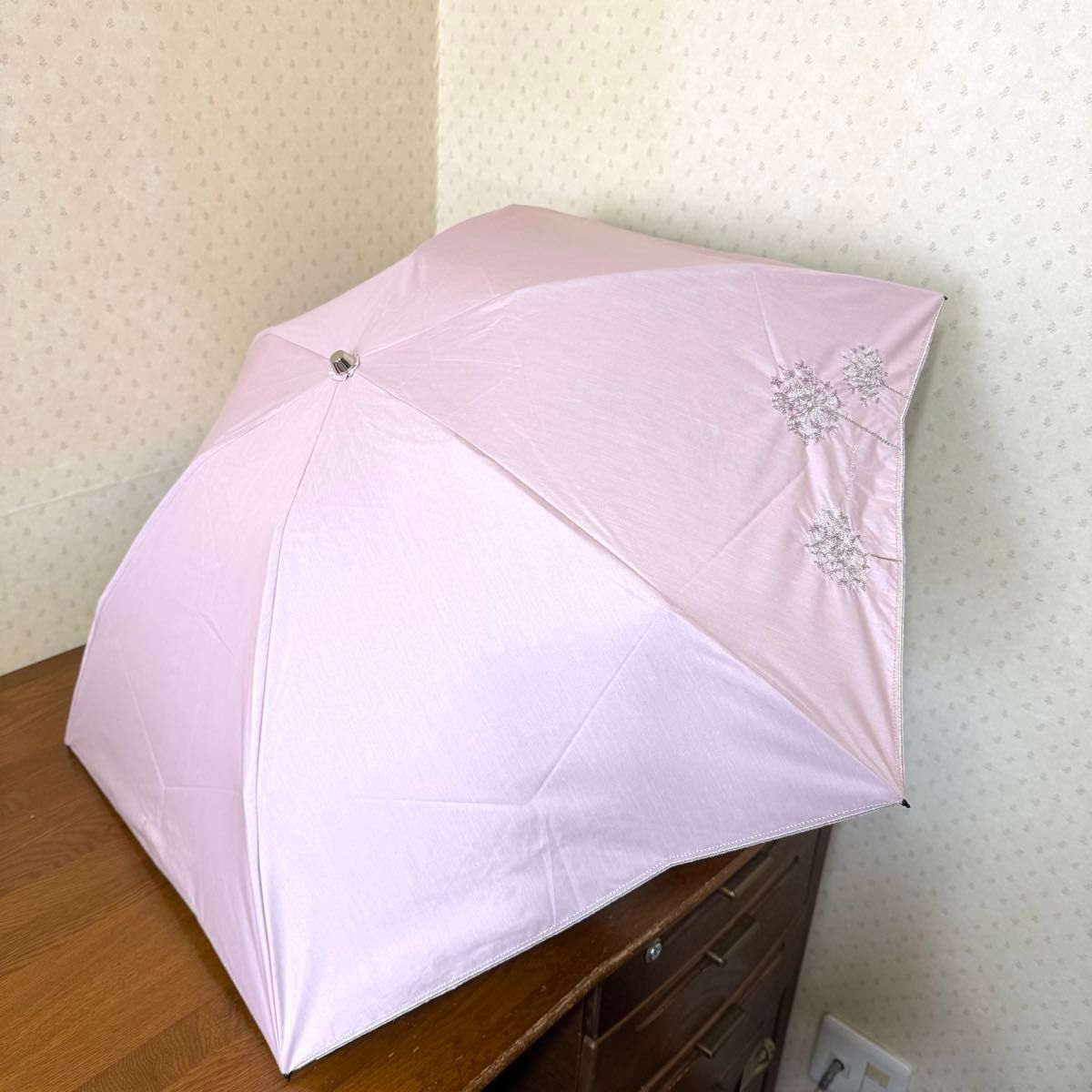 新品タグ付き アンテプリマ 晴雨兼用パラソル 折りたたみ日傘 1級遮光