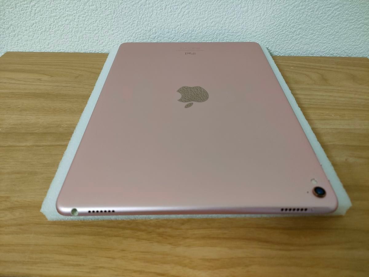 iPad Pro 9 7インチ Wi-Fiモデル 256GB ローズゴールド MM1A2J/A A1673