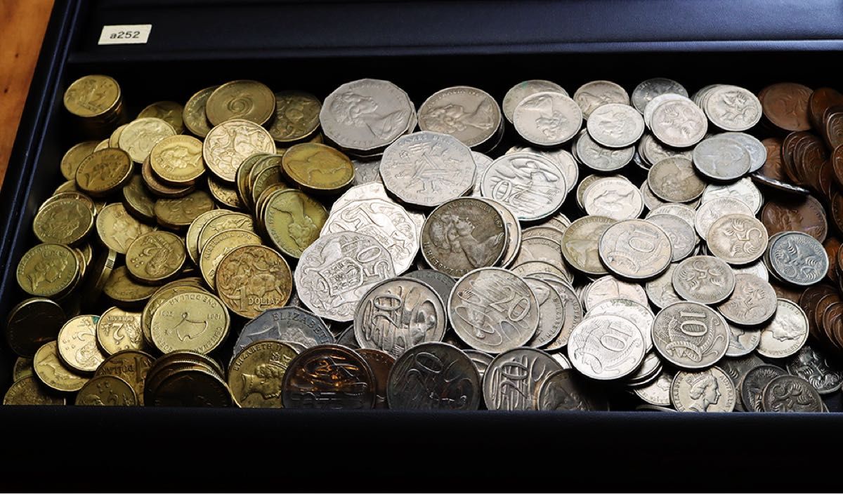 a252 オーストラリア硬貨 まとめ売り 大量 168 95オーストラリアドル