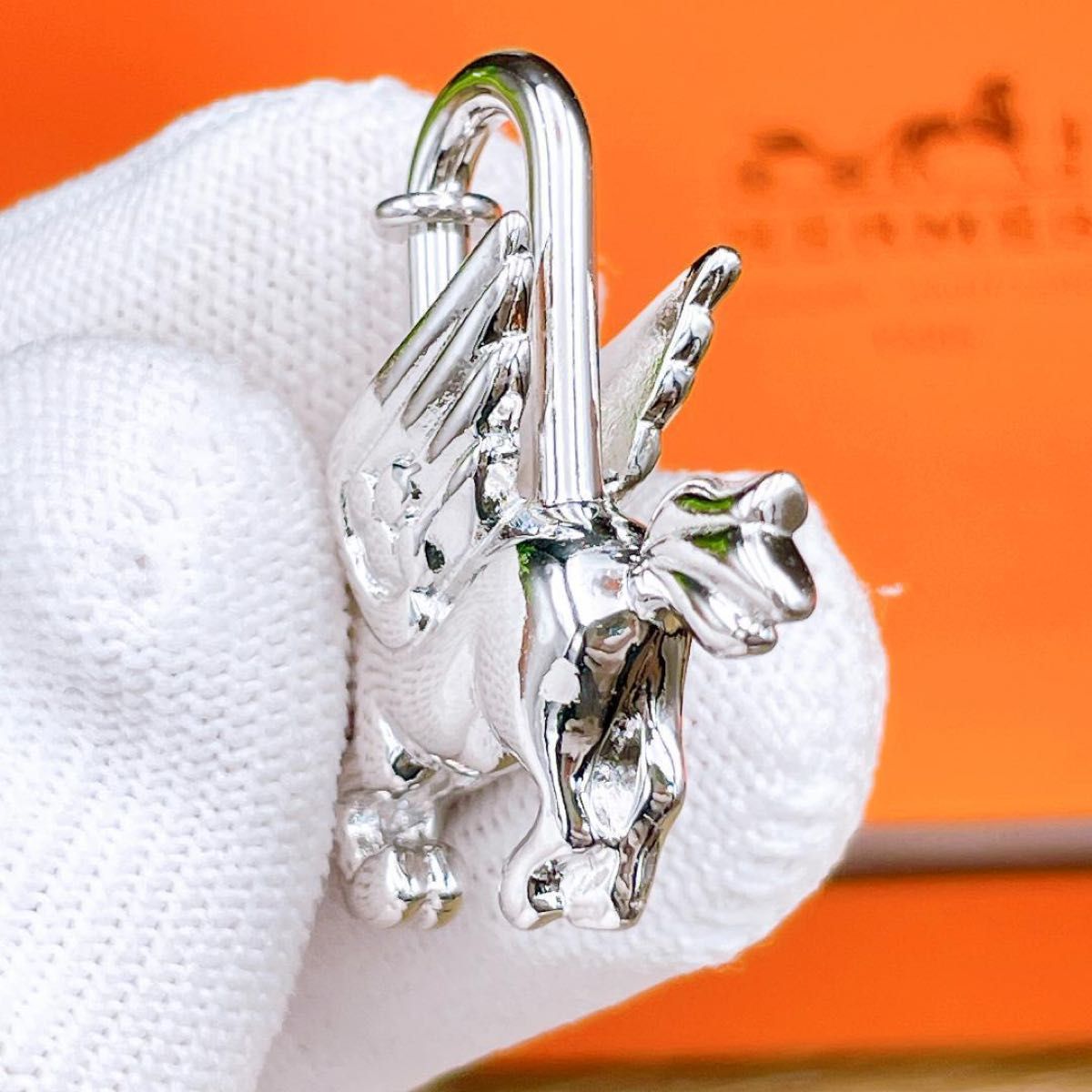 エルメス 新品仕上済 HERMES カデナ ペガサス シルバー バッグ