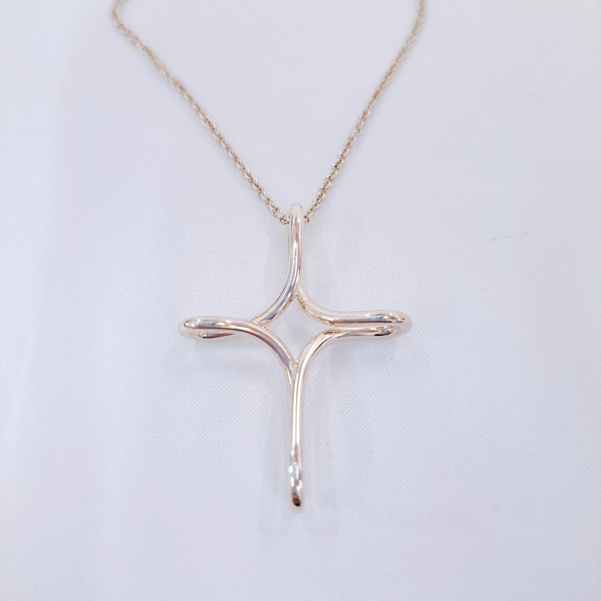 TIFFANY & Co ティファニー オープンクロス ネックレス SV925 シルバー