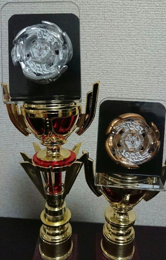 メタルファイトベイブレード バサルトホロギウム90WD 【大会使用ベイ