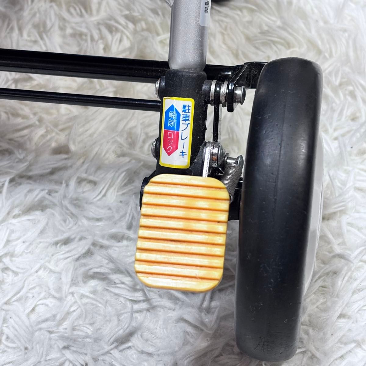 超美品 幸和製作所 TacaoF シルバーカー 花柄 紫 手押し車 歩行補助