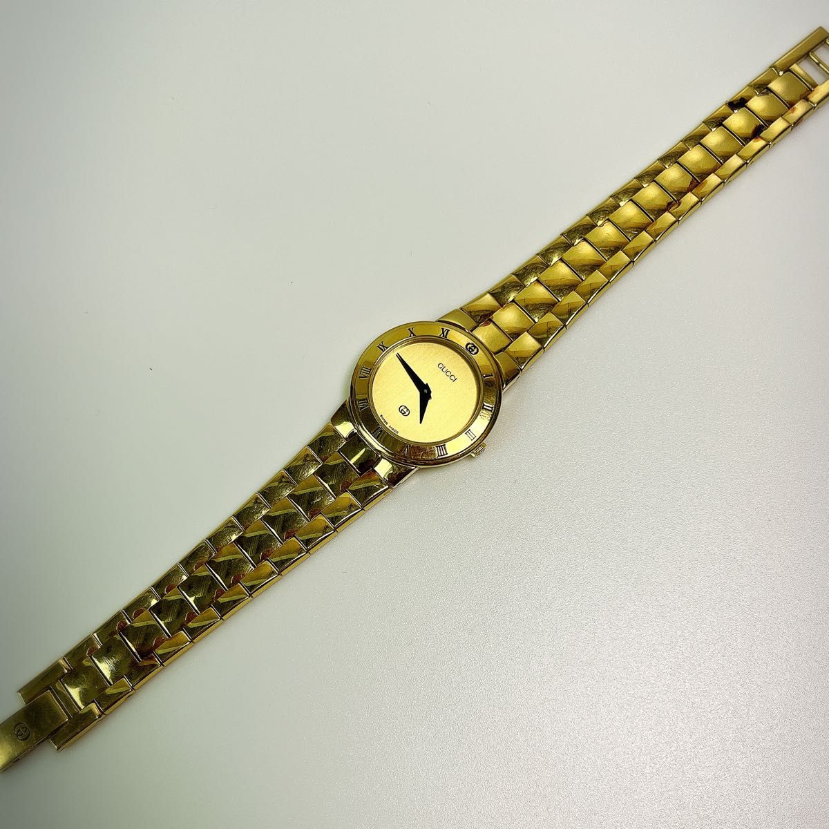 美品]GUCCI グッチ3300L ゴールド 腕時計 箱付き 新品電池 Y2K｜Yahoo