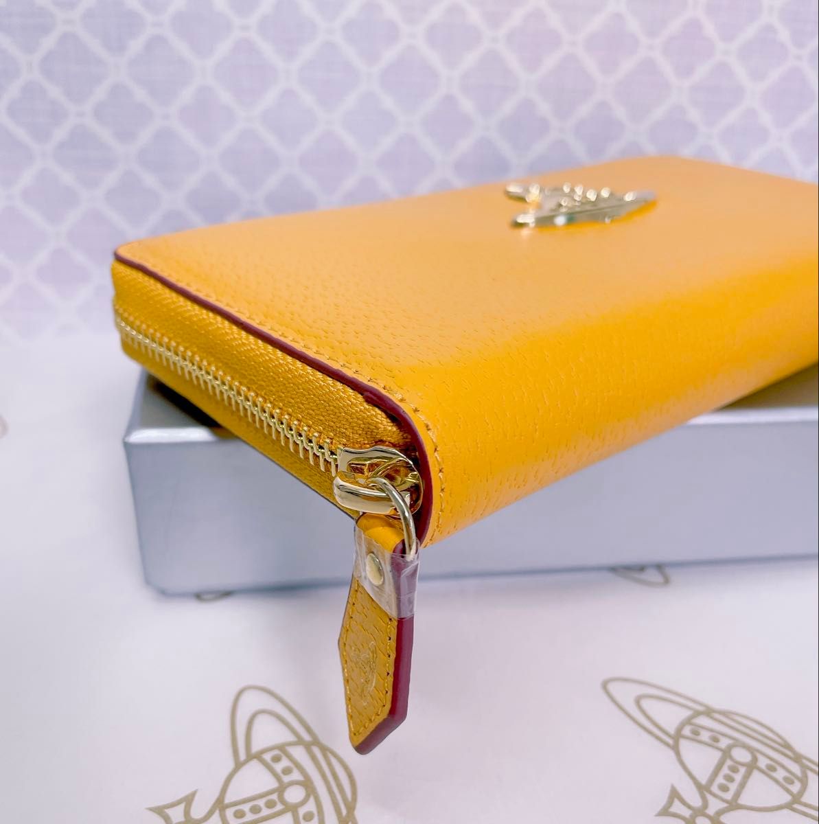 金運 幸運ショッパー付】新品 Vivienne Westwood 長財布 イエロー ユニ