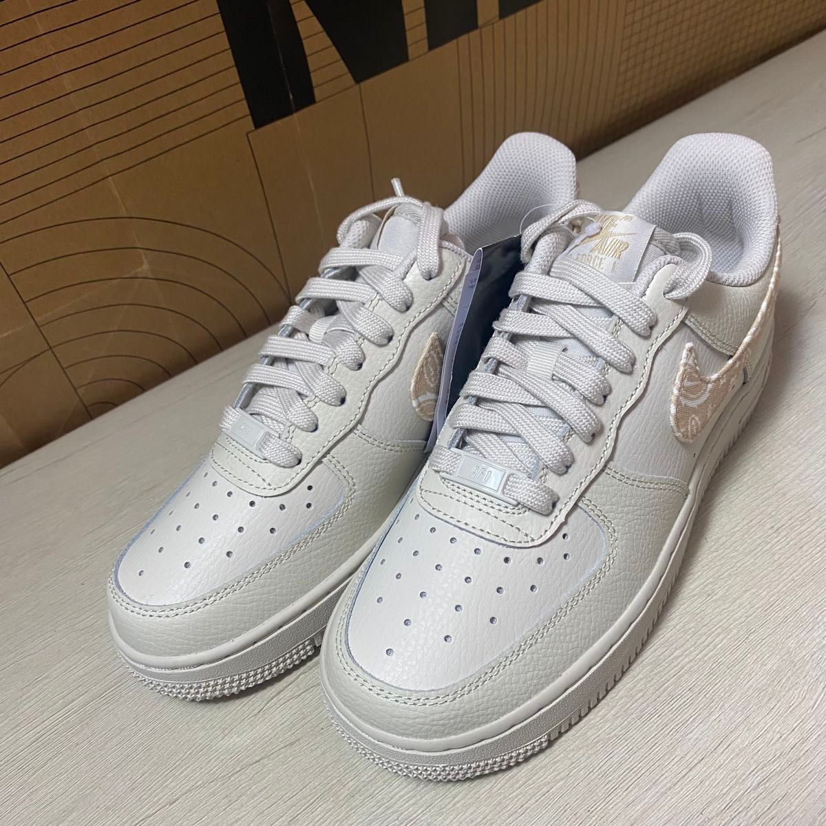 24cm ナイキ ウィメンズ エア フォース 1 '07｜Yahoo!フリマ（旧PayPay