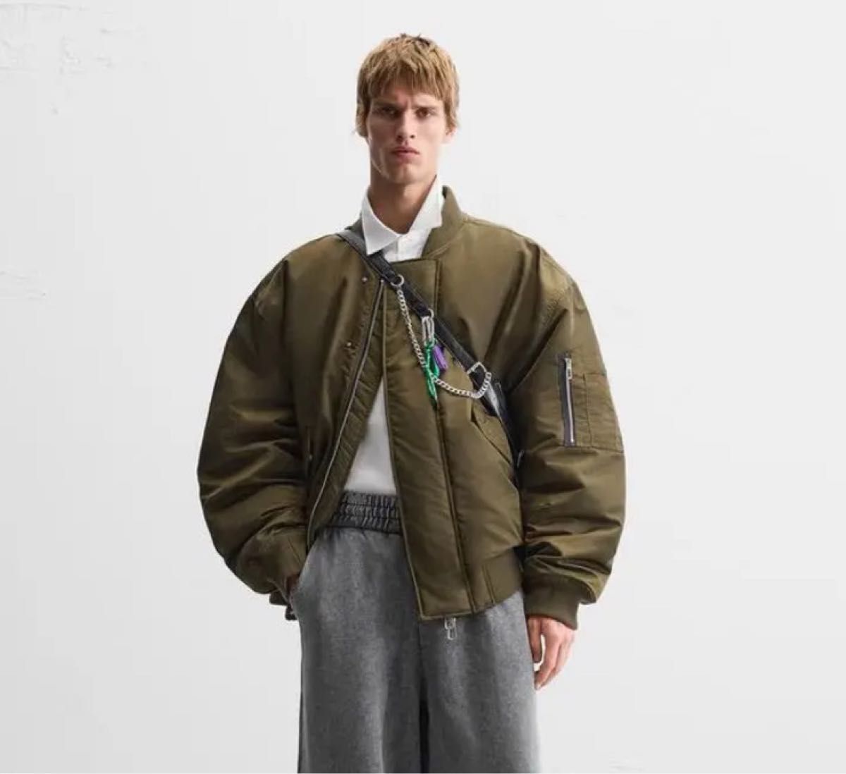 ZARA オーバーサイズボンバージャケット カーキ メンズ｜Yahoo!フリマ