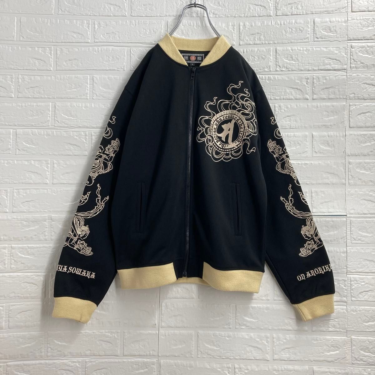 圧巻の刺繍 】爆裂爛漫娘 別珍 スカジャン ブルゾン 大日如来 和柄 M