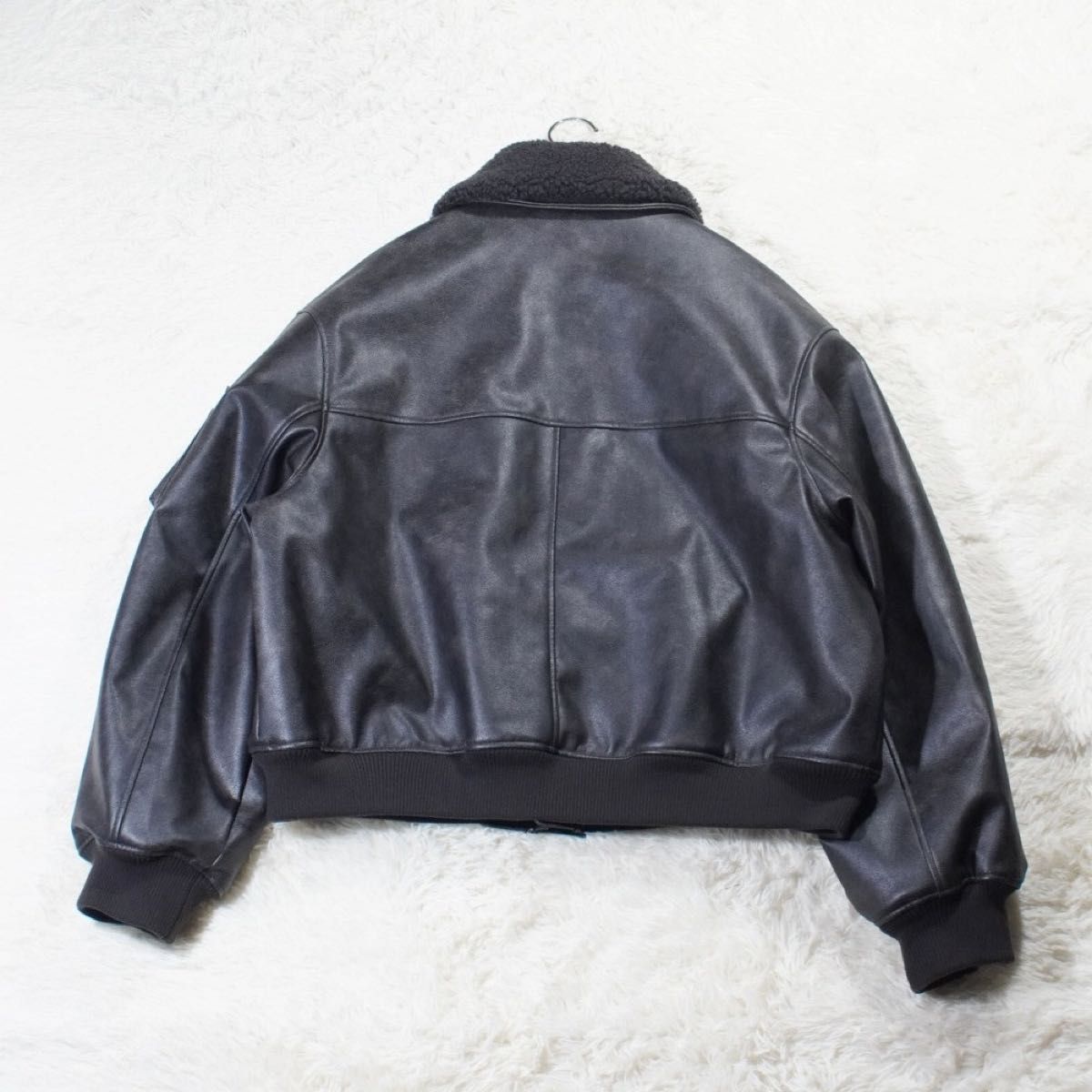 即完売 希少サイズ《ZARA》ボア襟 フェイクレザージャケット(XL)黒