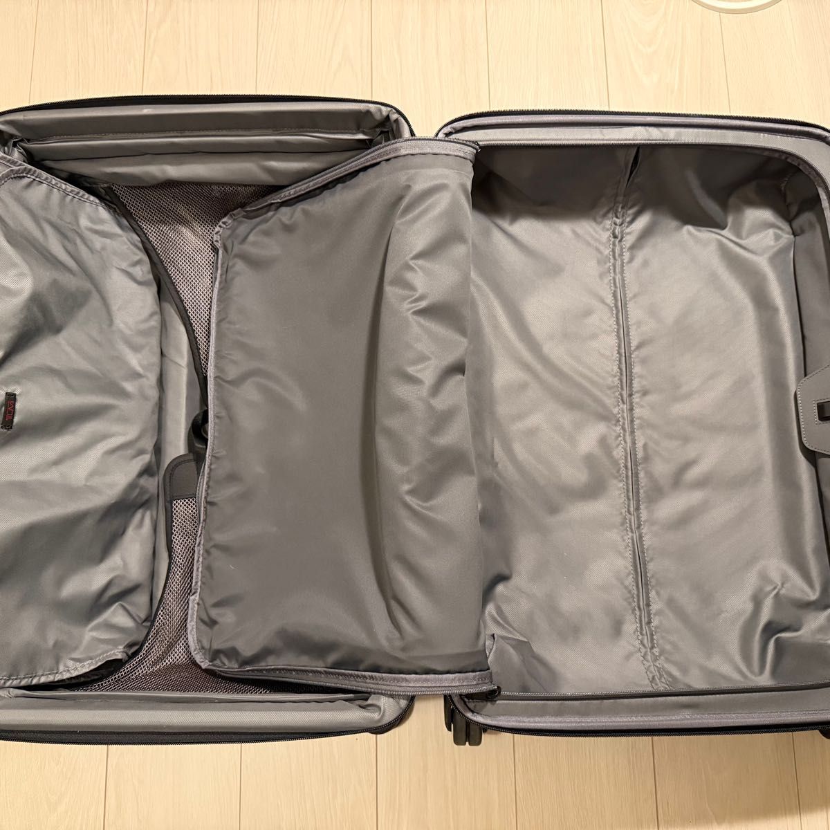 TUMI トゥミ 22064D2 ALPHA2 拡張機能付4輪 キャリーケース｜Yahoo