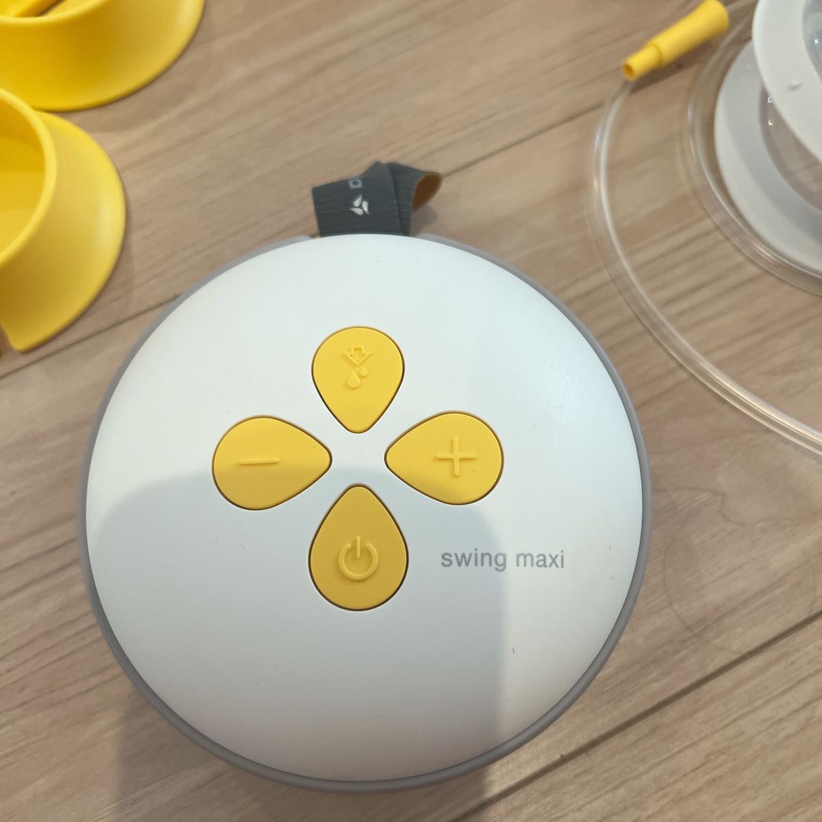 Medela (メデラ) 搾乳機 電動 スイングマキシ電動さく乳器 (電動ダブル