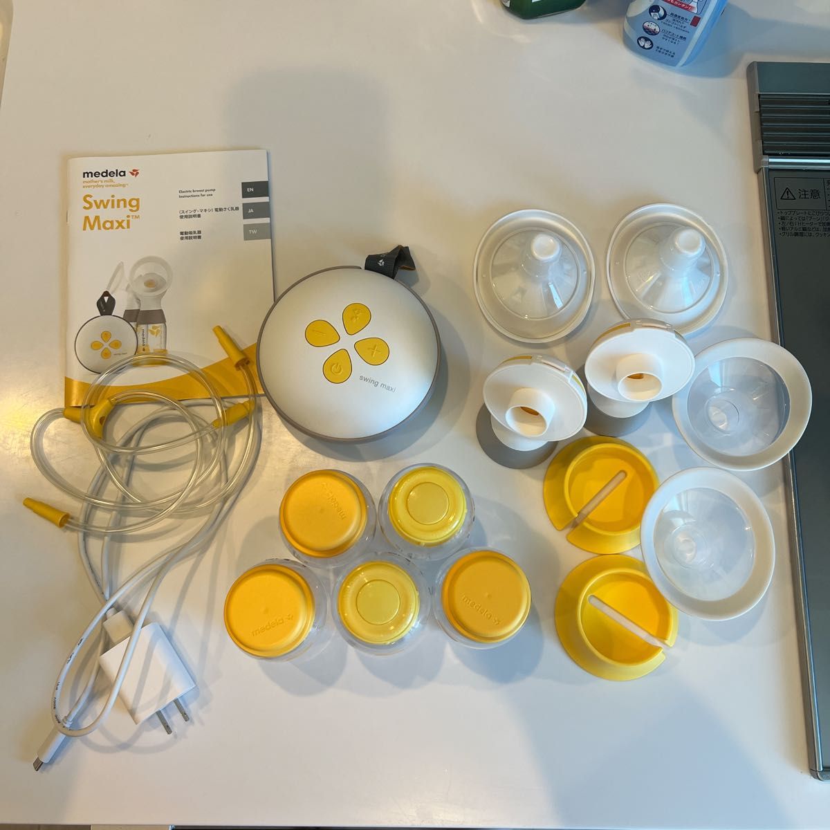 Medela (メデラ) 搾乳機 電動 スイングマキシ電動さく乳器 (電動ダブル