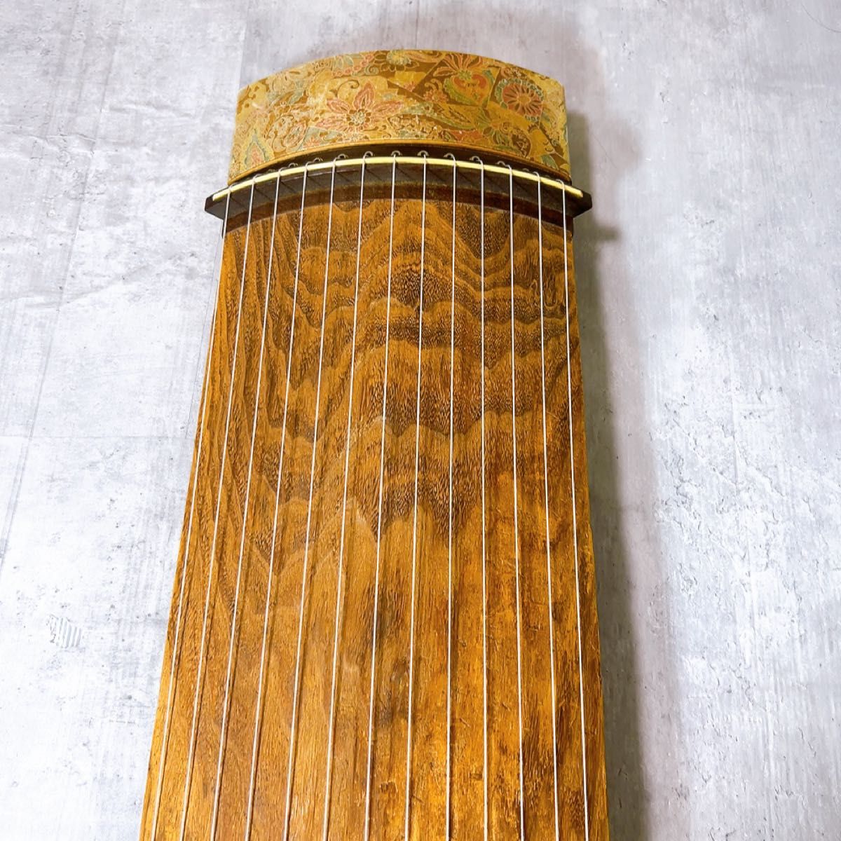 お琴 13弦 綾杉胴 くり甲 高級 和楽器 弦楽器 蒔絵｜Yahoo!フリマ（旧