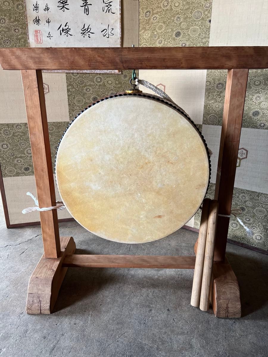 和太鼓 平太鼓 鳥居台付き 約45cm 上鳴保証品 和楽器 打楽器 バチ付き