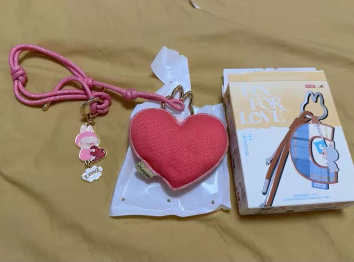 ラブブ PIN FOR LOVE イニシャル キーリング シークレット｜Yahoo