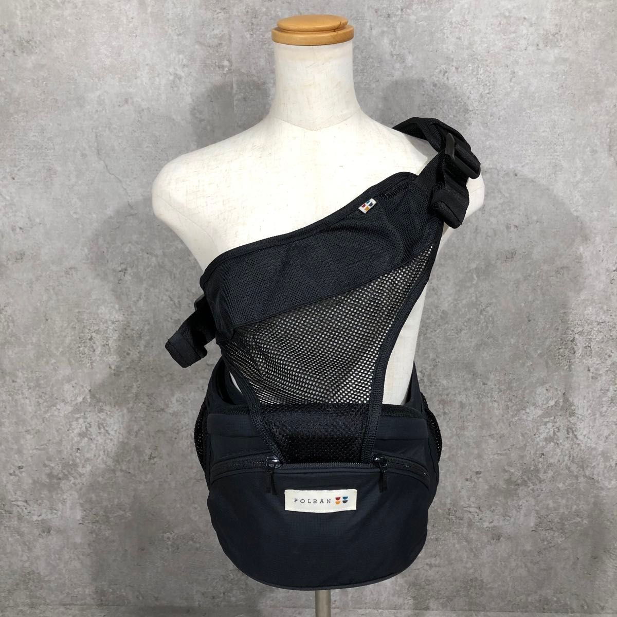 美品 シングルショルダー付き POLBAN ポルバン ヒップシート ブラック
