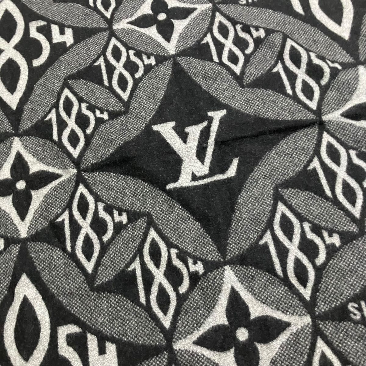 ルイヴィトン LOUIS VUITTON ロゴ クヴェルテュール SINCE 1854