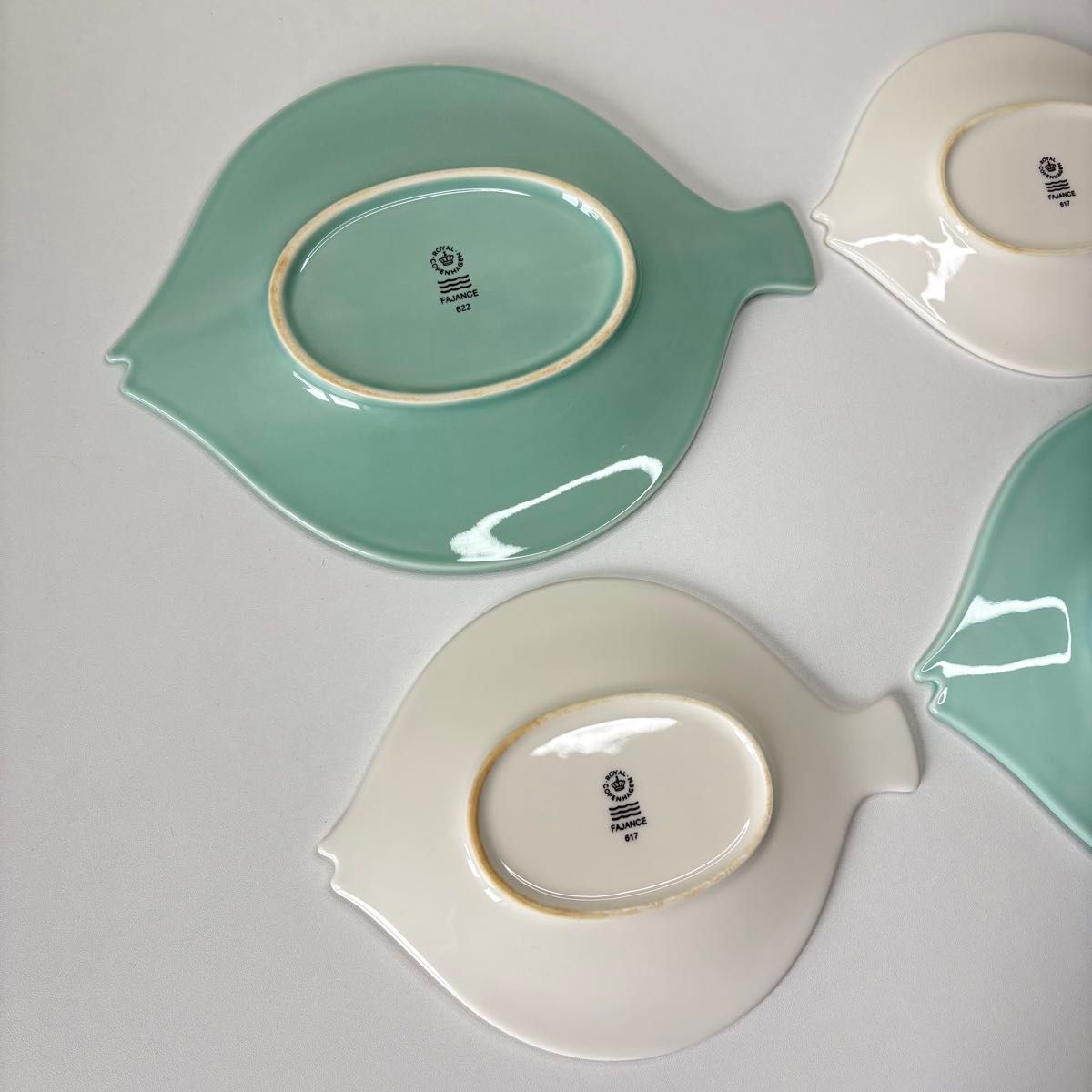 Royal Copenhagen ロイヤルコペンハーゲン フィッシュプレート 魚型 白