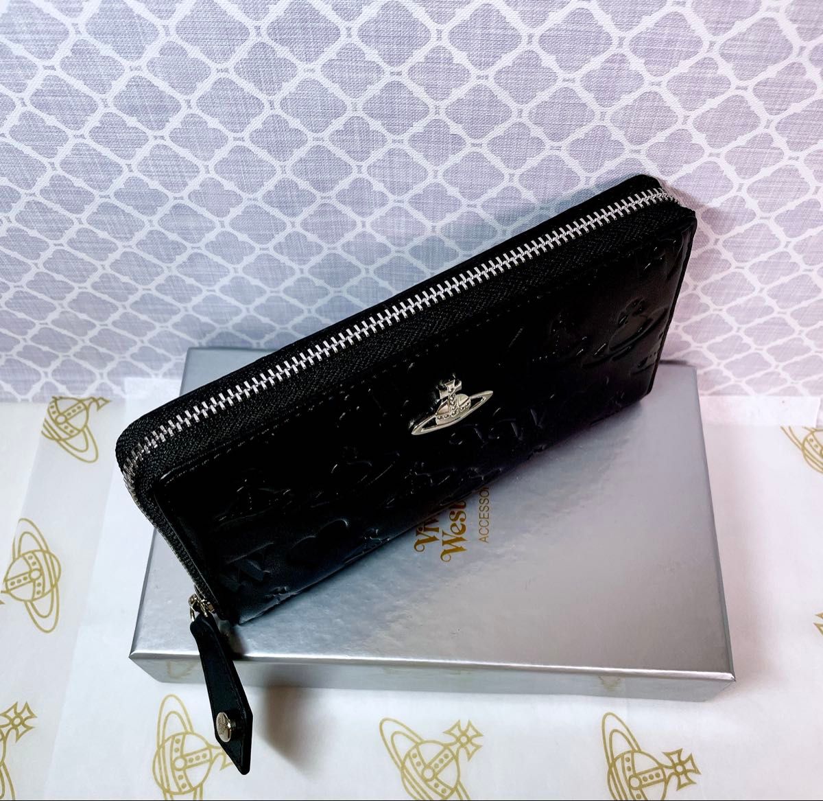内側に素敵な柄 新作】Vivienne Westwood 長財布 マット ブラック