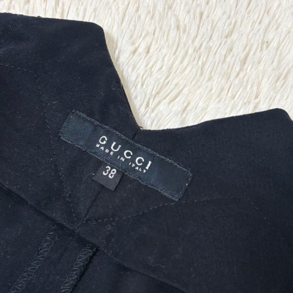 GUCCI グッチ スキニーパンツ ベロア調 M相当 黒 ブラック ボタン
