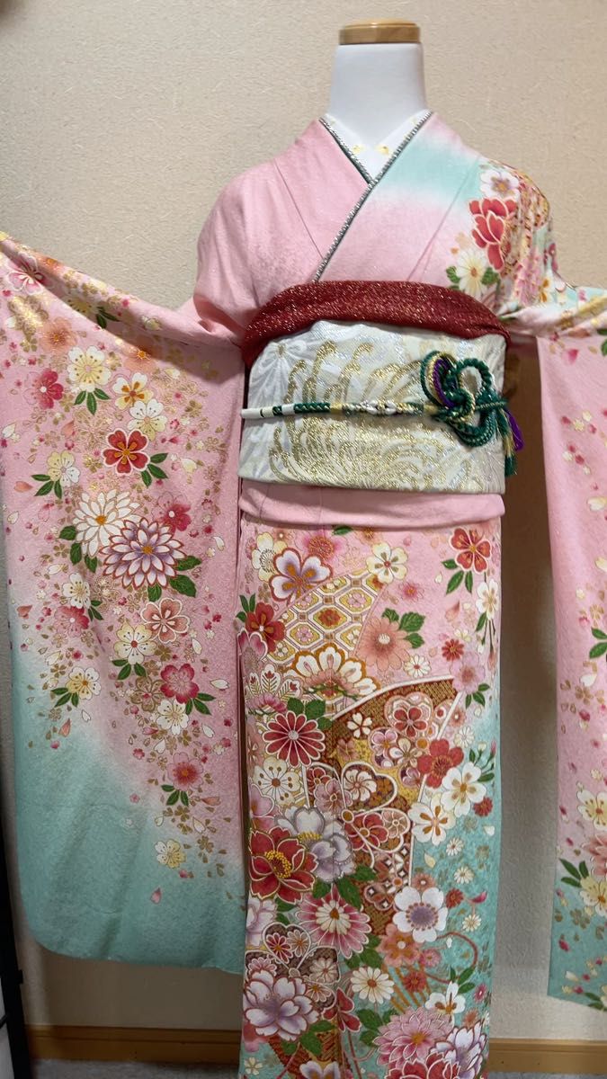振袖 豪華 銀通し 金彩 紋意匠 牡丹 身丈166cm MO3130｜Yahoo!フリマ