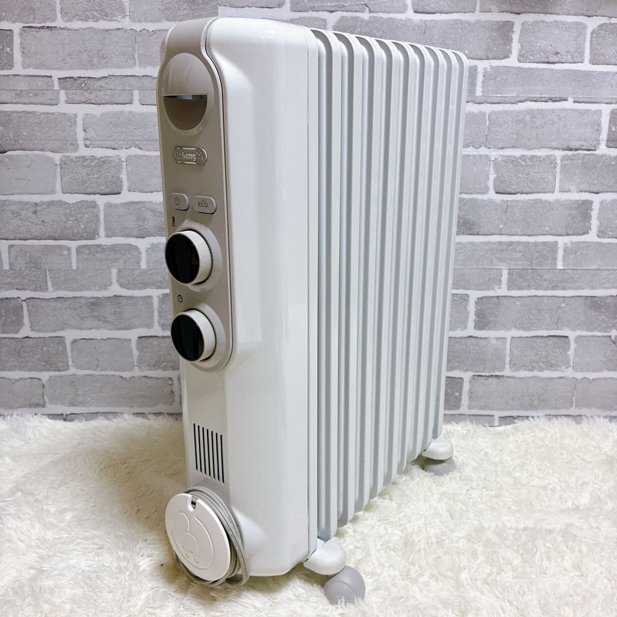 美品 デロンギ オイルヒーター RHJ35M1015-LG｜Yahoo!フリマ（旧PayPay