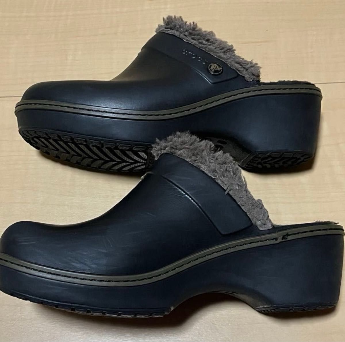 クロックス crocs コブラー サボサンダル W8 黒 ボア 廃盤品｜Yahoo