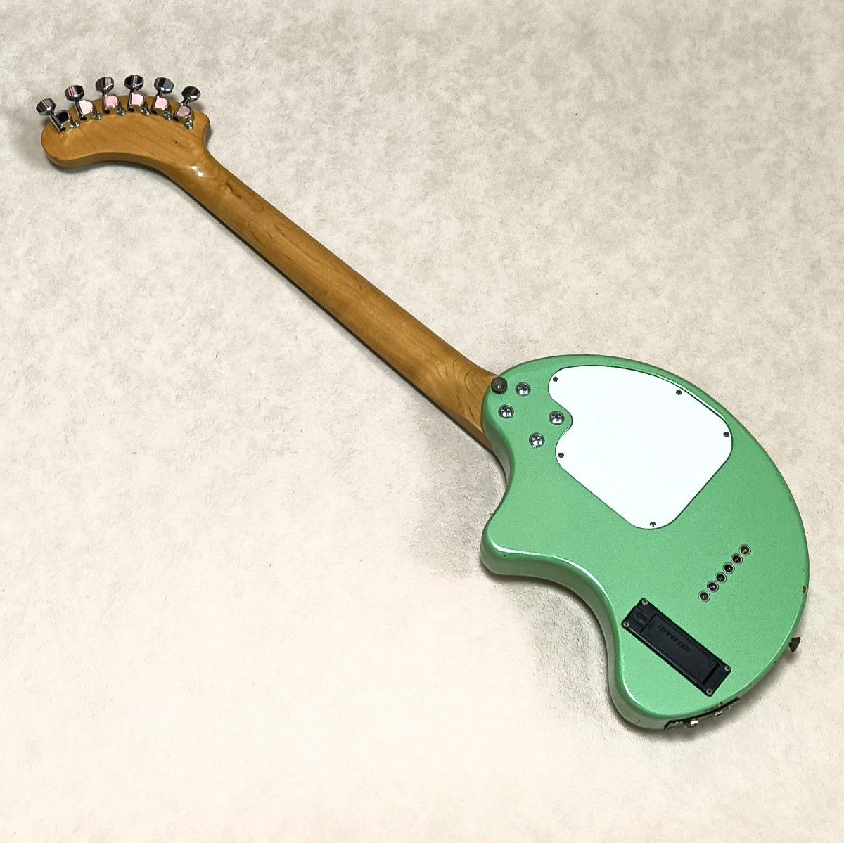 メンテナンス済み/美品】ZO-3 ミントグリーン アンプ内蔵ミニギター