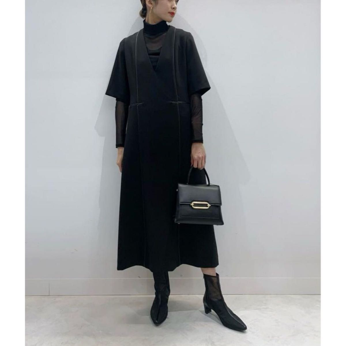 ラスト1点】定価30500円 新品タグ付 ヤマダヤ Vネックパイピング