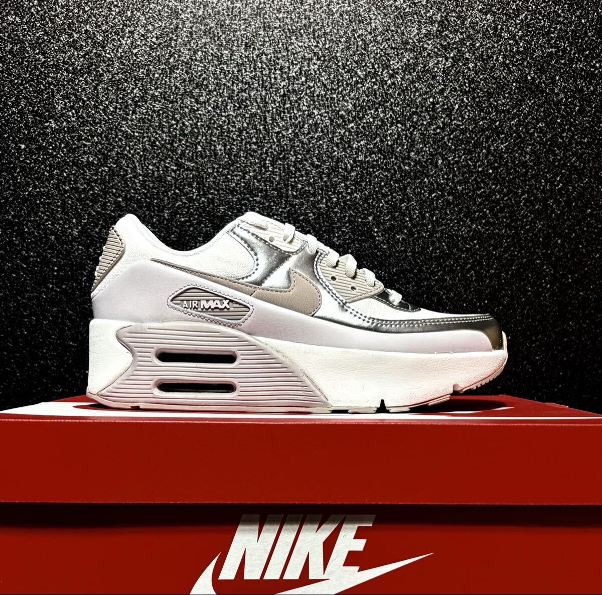 送料込 新品26 0cm ナイキ エア マックス90 LV8 AIR MAX 90 サミット