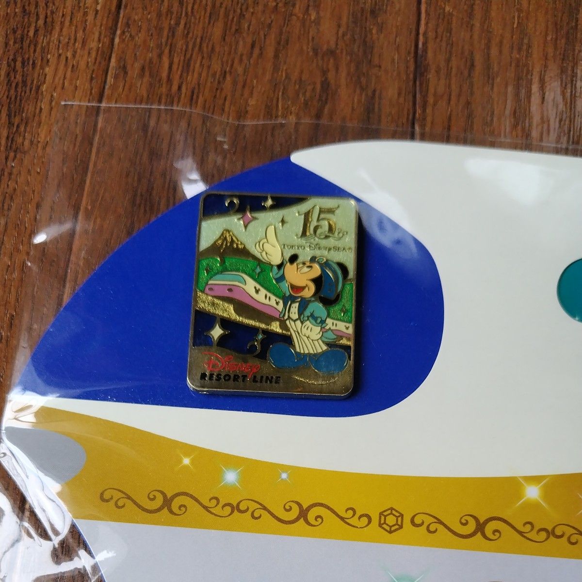 ディズニーリゾートライン 15周年 ピンバッジ 4個セット｜Yahoo!フリマ