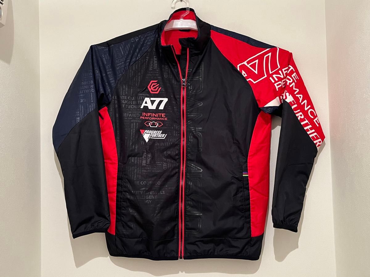 アシックス A77 トレーニングウェア 上下セット（Mサイズ）ナイロン