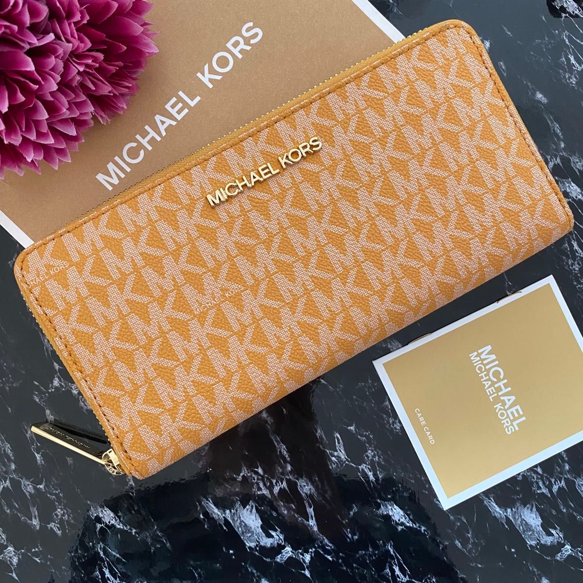 新品 MICHAEL KORS 長財布 マイケルコース オレンジ 長財布｜Yahoo