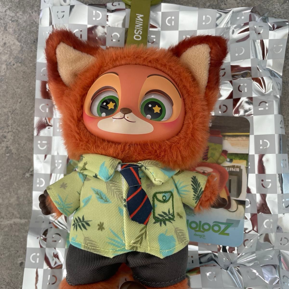 ズートピア MINISO 私服ニック ブラインドボックス ニック メイソウ