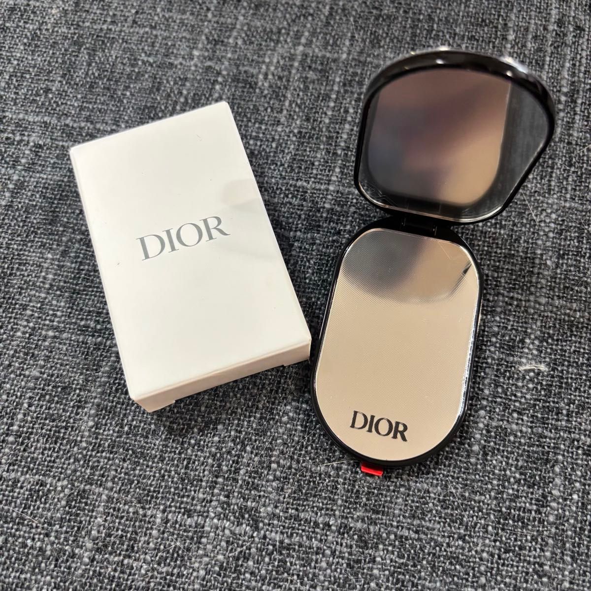 Dior ディオール ノベルティ ミラー ミラー付きスマホスタンド｜Yahoo