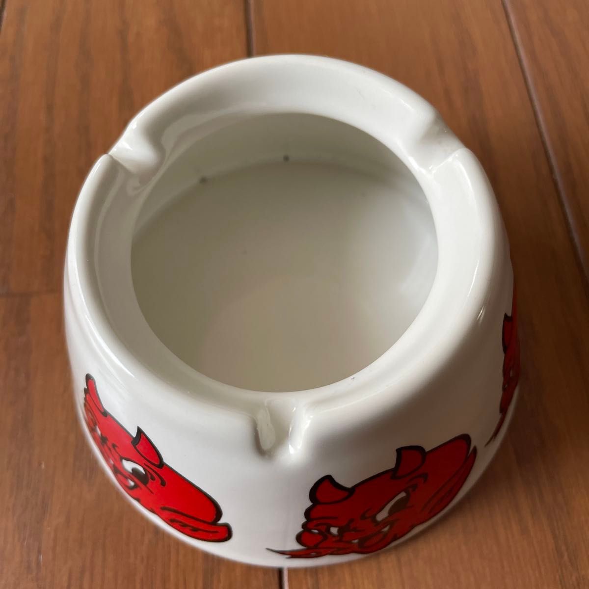 超希少 クリームソーダ ピンクドラゴン レッドデビル 灰皿 レッド 陶器