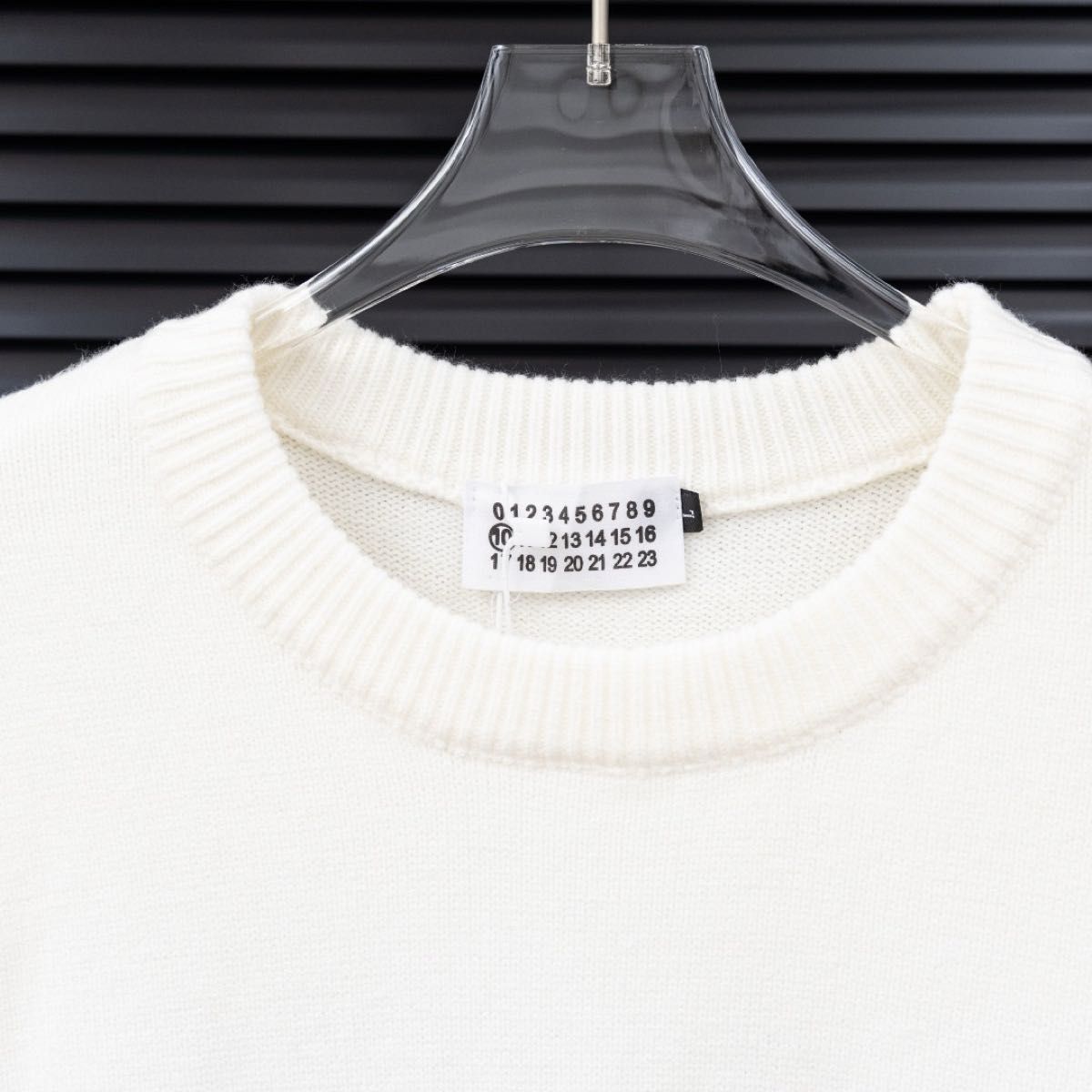 Maison margiela 数字ロゴ ニットセーター ホワイト｜Yahoo!フリマ（旧