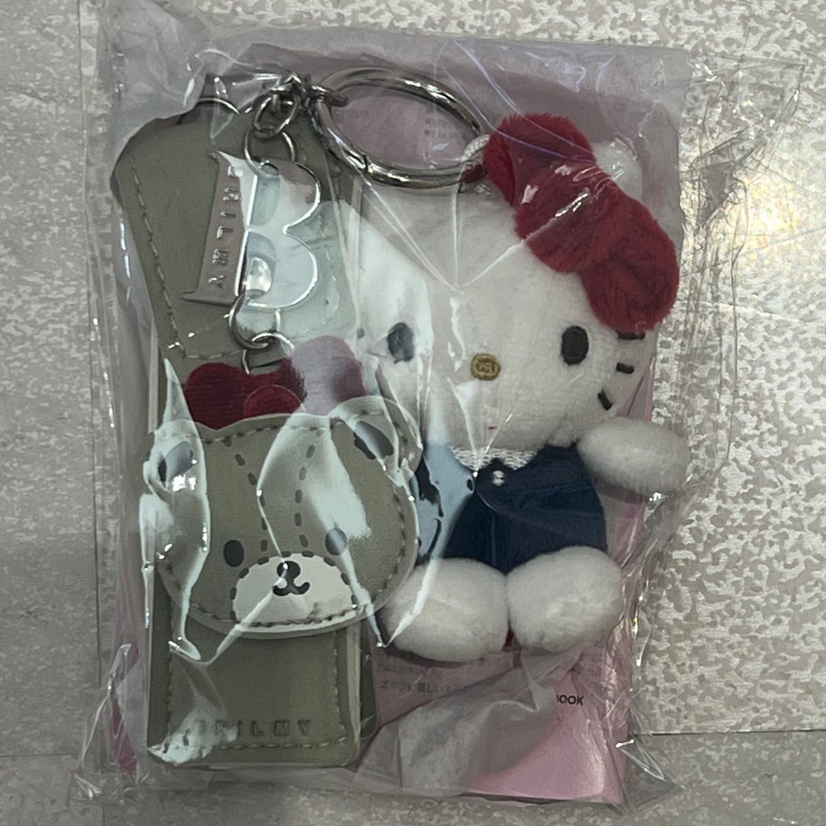 限定】HELLO KITTY×BRILMY ミラー付きリップチャーム ベージュ｜Yahoo