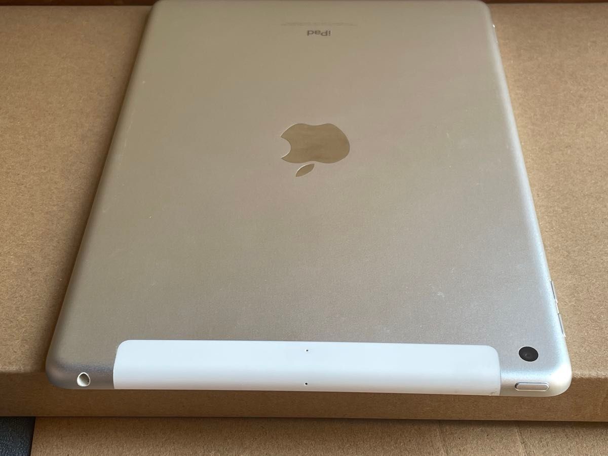 動作良好】iPad 第6世代 Wi-Fi + Cellularモデル 128GB シルバー