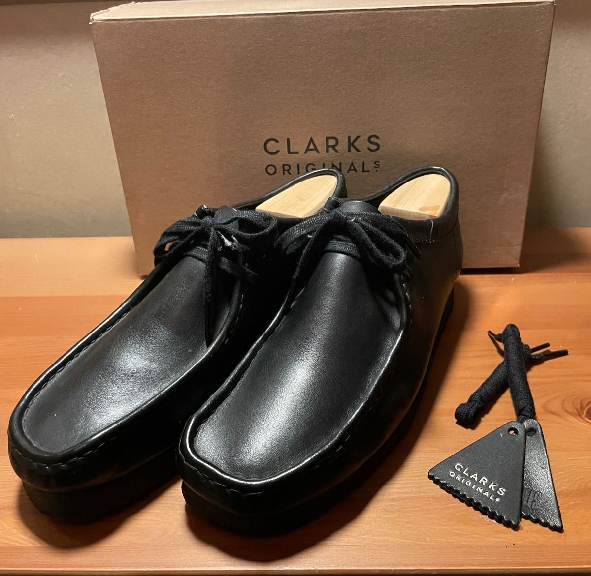 美品 Clarks Wallabee メンズ ワラビー（ブラックレザー） 箱 変え紐