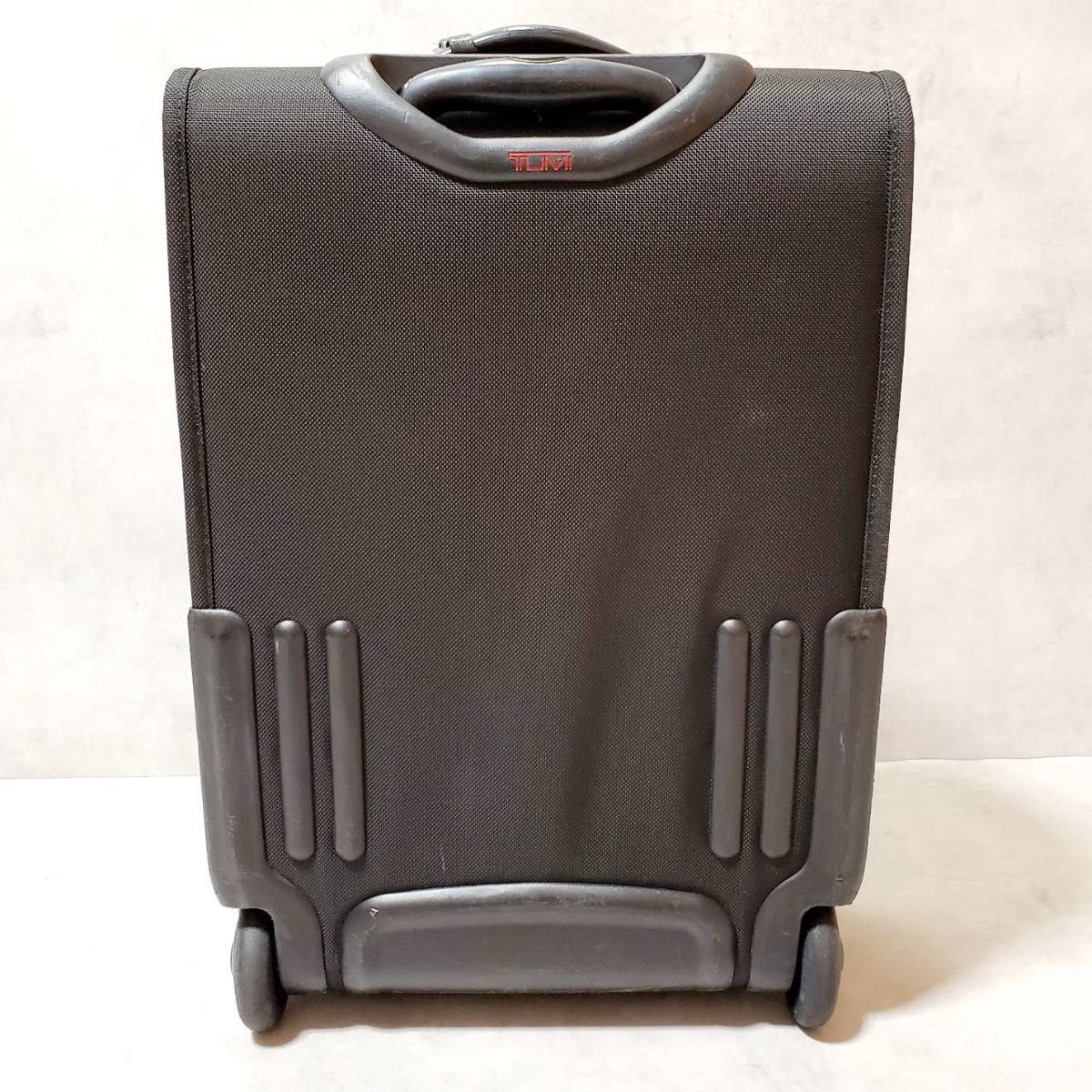 良品】TUMI 22020D4 2輪 キャリーケース 拡張機能付き ガーメント