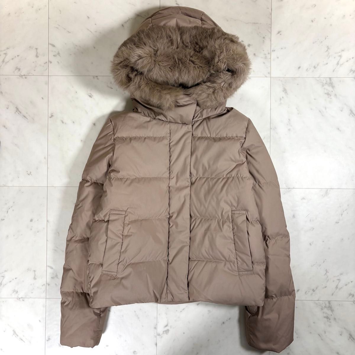 人気美品 アーバンリサーチ ラビットフードストレッチショートダウン