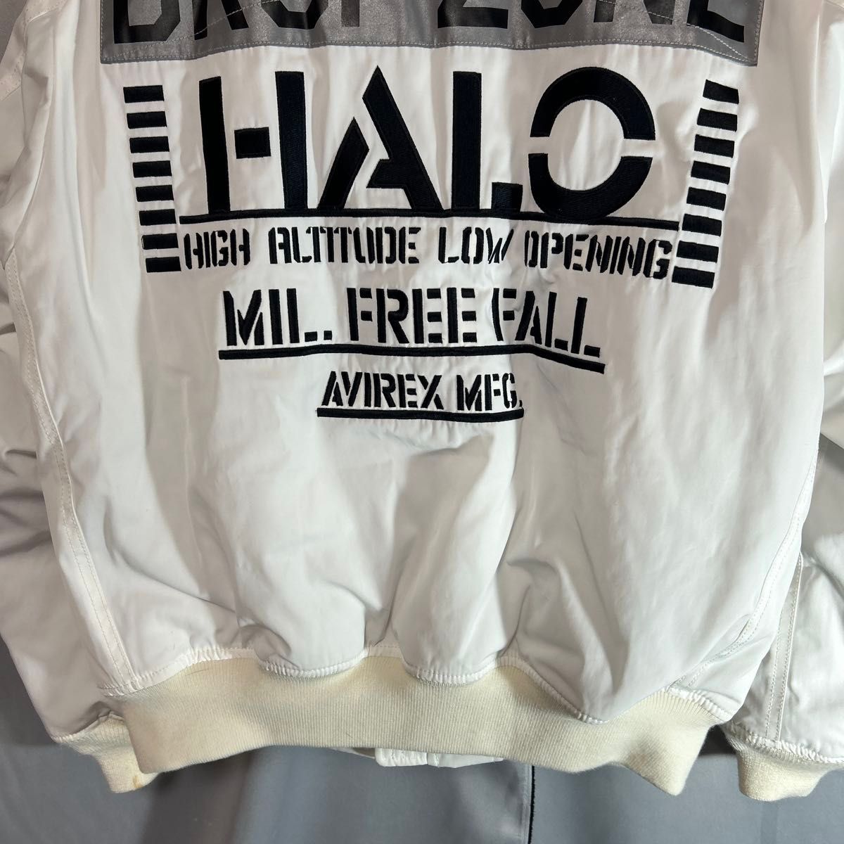 AVIREX アヴィレックス MA-1 フライトジャケット モデファイハロ HALO