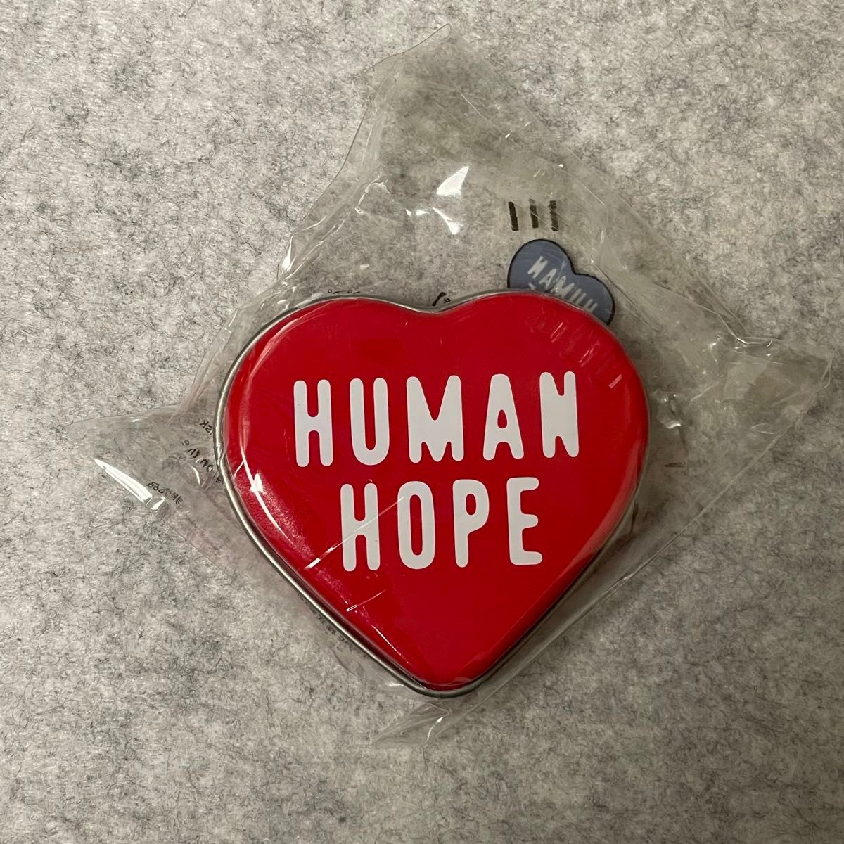 HUMAN MADE 非売品 ノベルティ ハート缶 BTS JHOPE 赤 ヒューマン