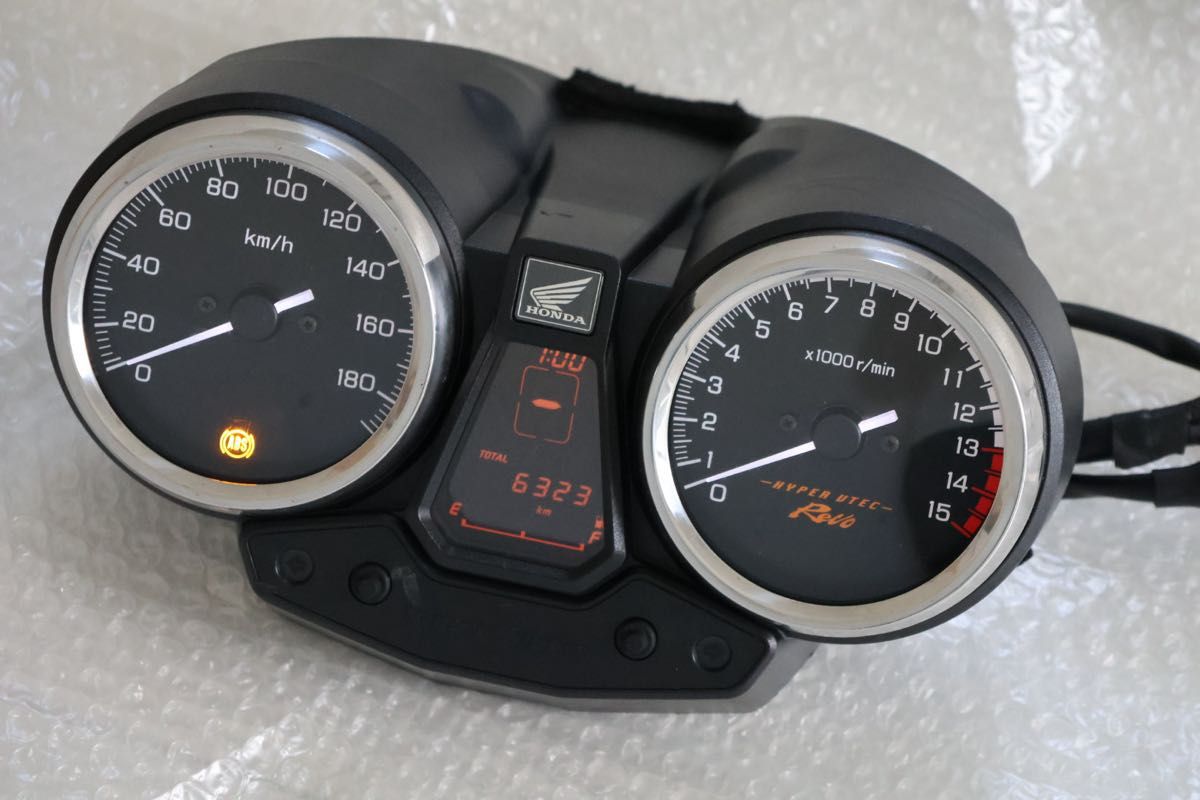 CB400SB純正スピードメーター Vtec Revo NC42 ABS CB400SF HONDA