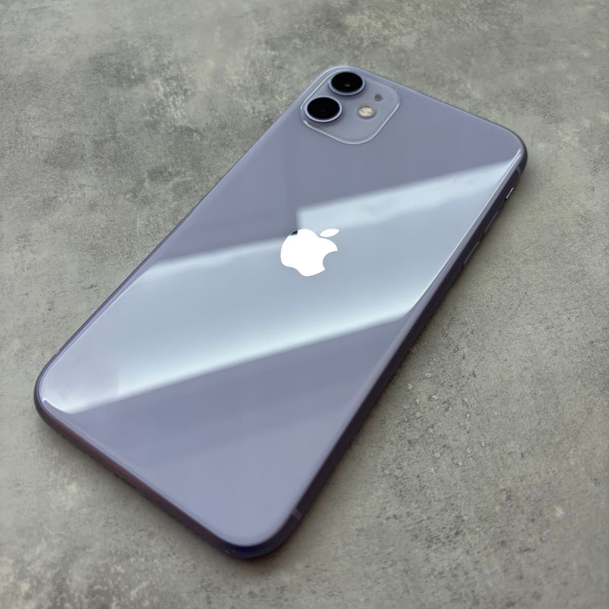 美品 【Apple iPhone 11】SIMフリー 64GB 部品交換履歴無し パープル