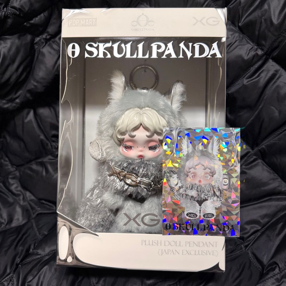 ノベルティカード付き SKULLPANDA XG スカルパンダ POPMART ぬいぐるみ